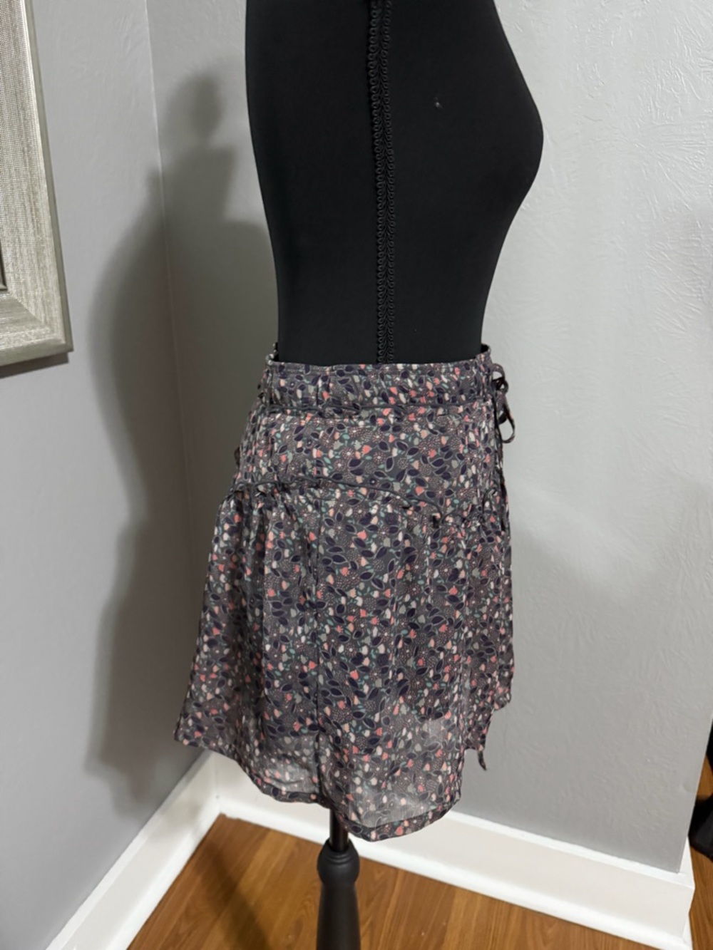 American Eagle Outfitters Chiffon Y2K Cottage-core floral ruffle mini skirt sm - Picture 4 of 8